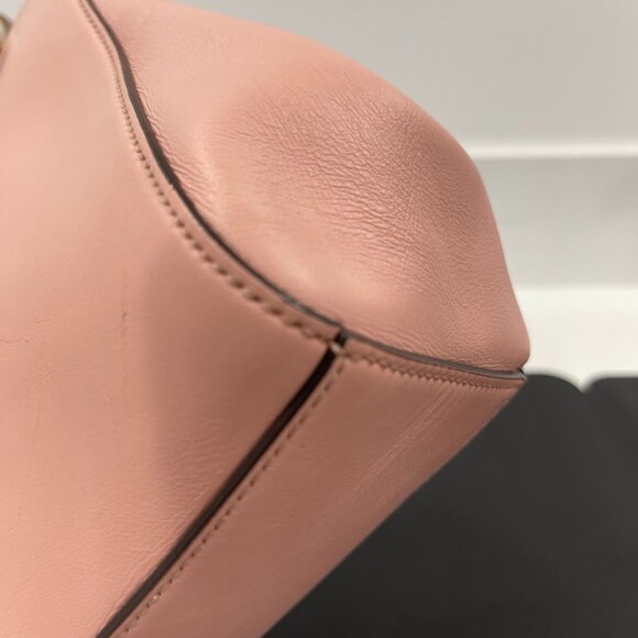 Gucci Medium Nymphaea Top Handle 2-way Bag Preloved in Good Condition  (124487) - Picture 6 of 14